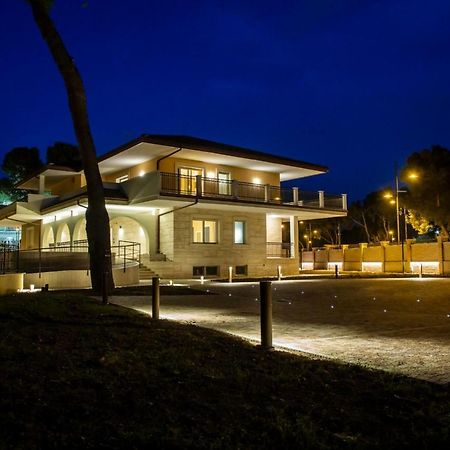 Aurum Suites Pescara Eksteriør billede