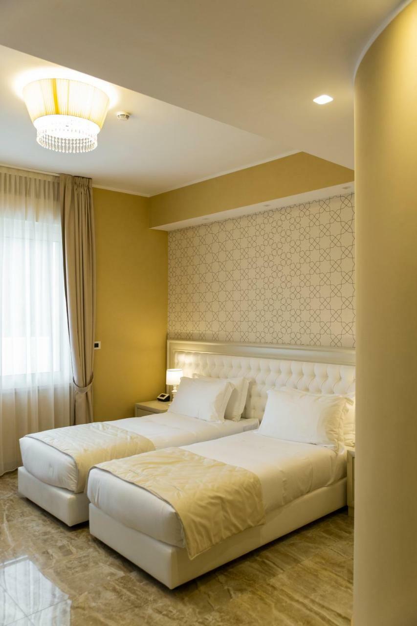 Aurum Suites Pescara Eksteriør billede