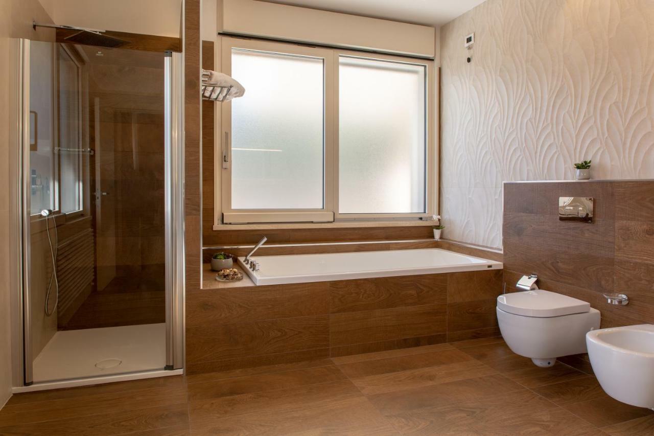 Aurum Suites Pescara Eksteriør billede