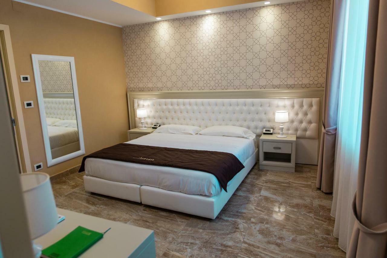 Aurum Suites Pescara Eksteriør billede