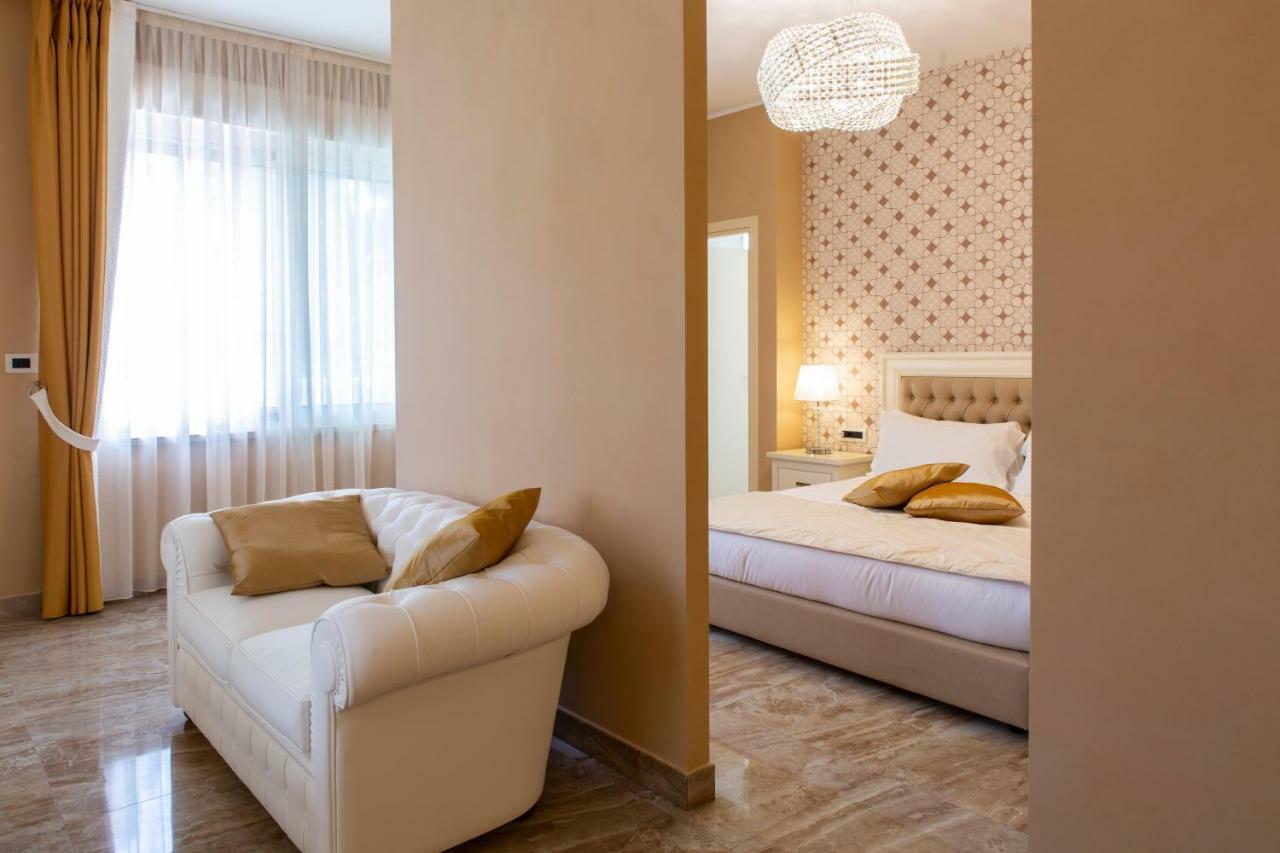 Aurum Suites Pescara Eksteriør billede