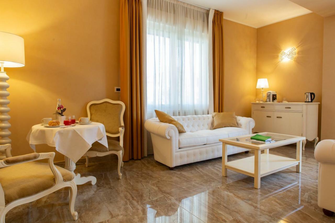 Aurum Suites Pescara Eksteriør billede