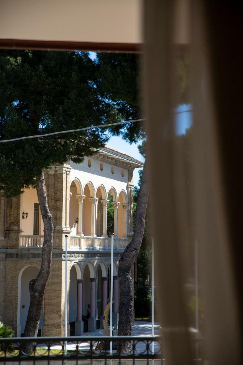 Aurum Suites Pescara Eksteriør billede