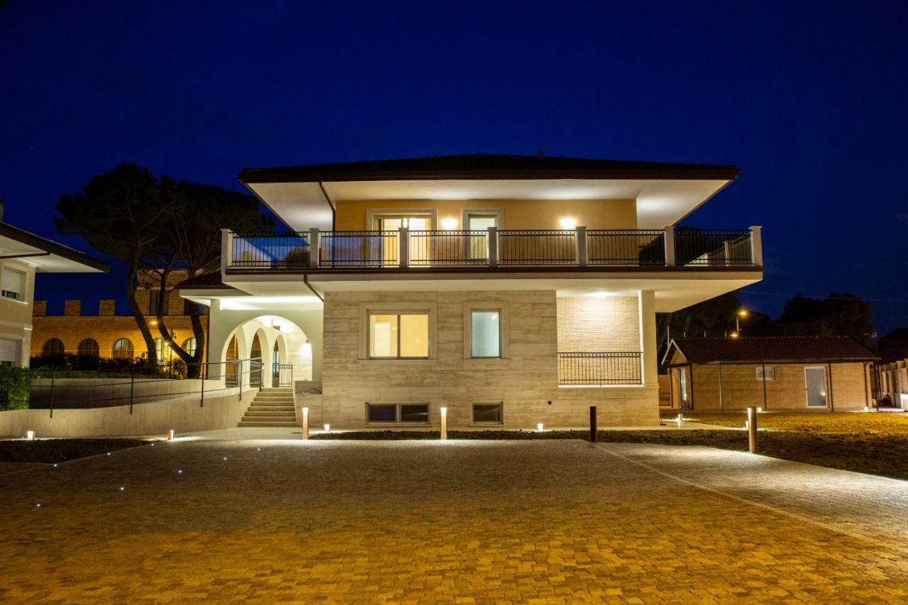 Aurum Suites Pescara Eksteriør billede
