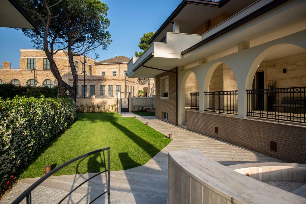 Aurum Suites Pescara Eksteriør billede